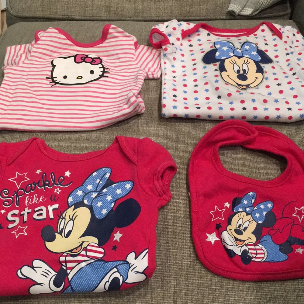 Hello kitty & Minnie Mouse Onesie’s and bib